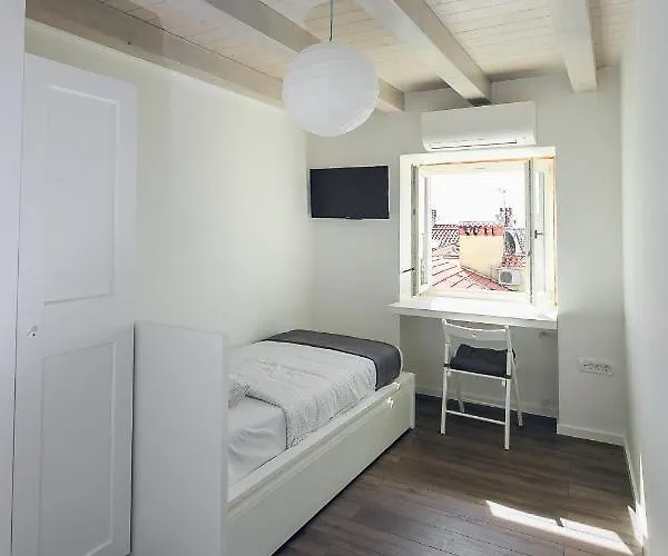 Casa Salita Garibaldi *